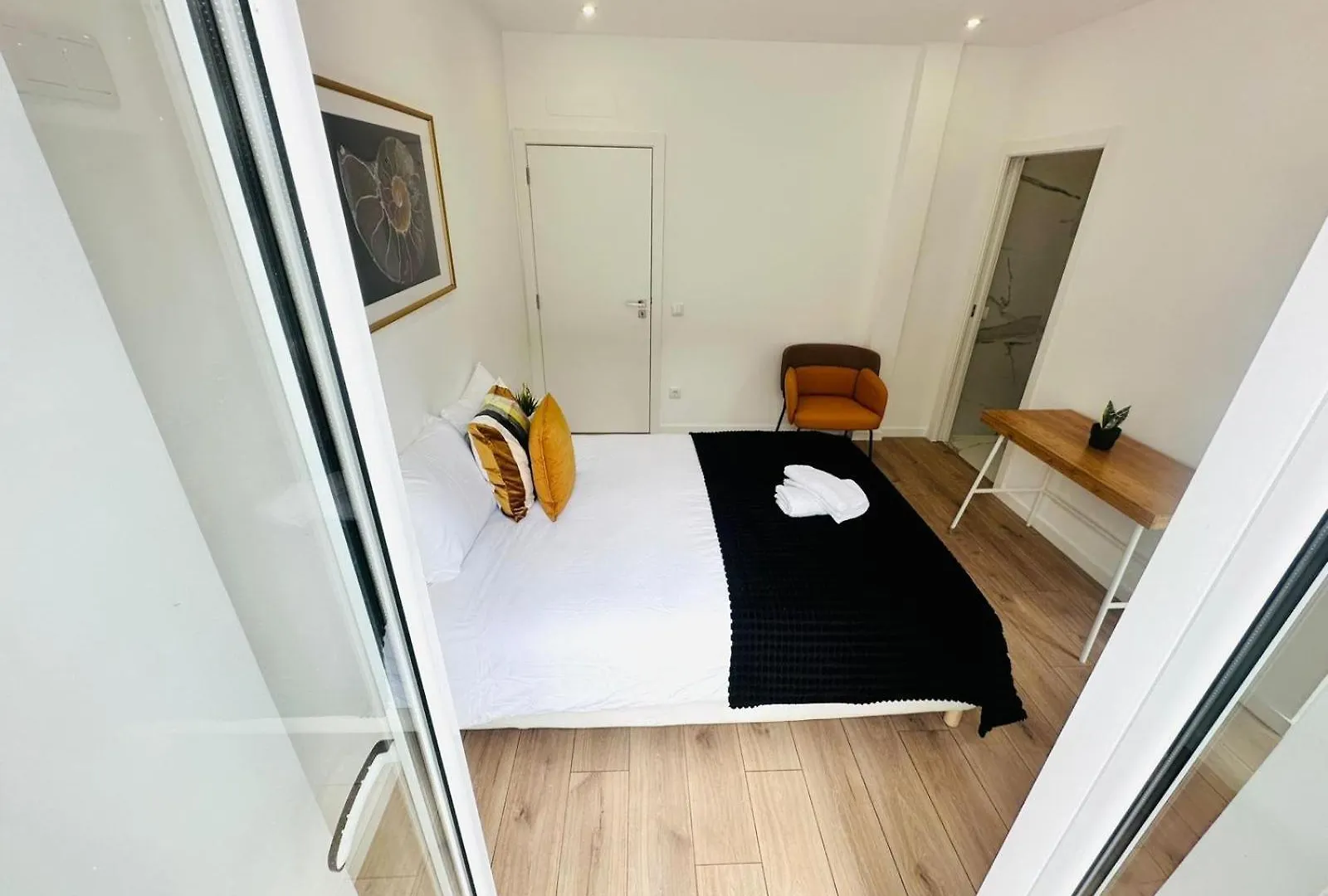 Lisbon City Center 3 Bedroom Flat Next To Avenida Almirante Reis Lägenhet
