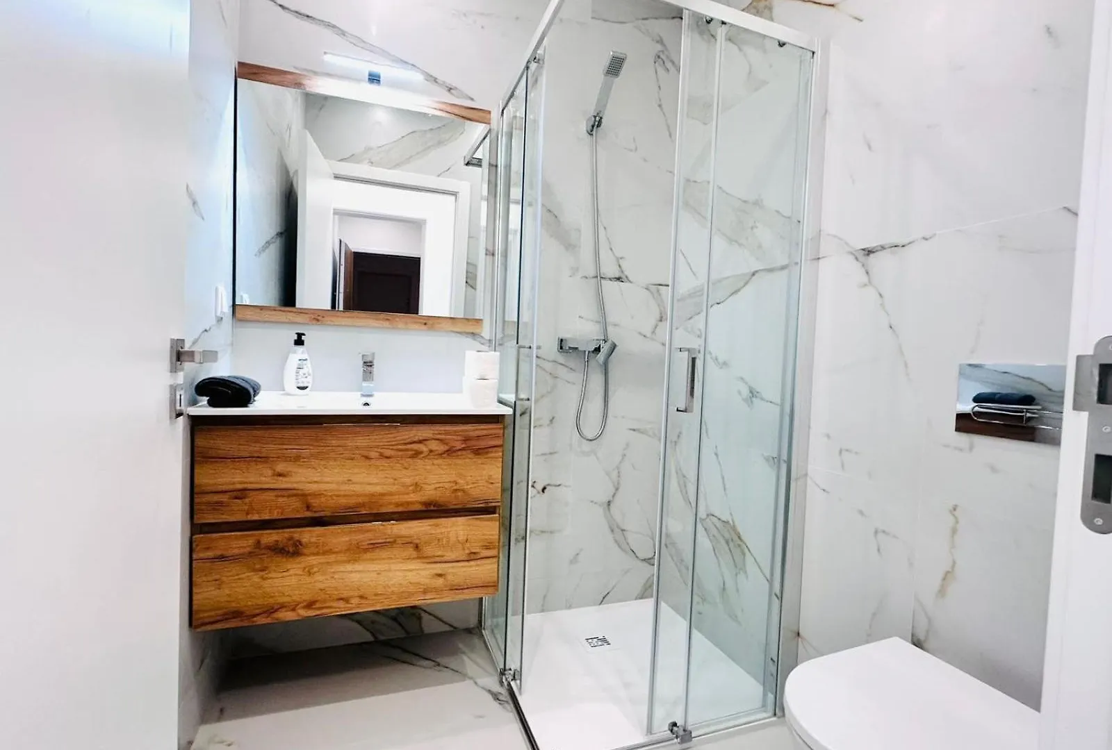Apartment Lisbon City Center 3 Bedroom Flat Next To Avenida Almirante Reis